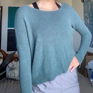 American Eagle Cropped long sleeve